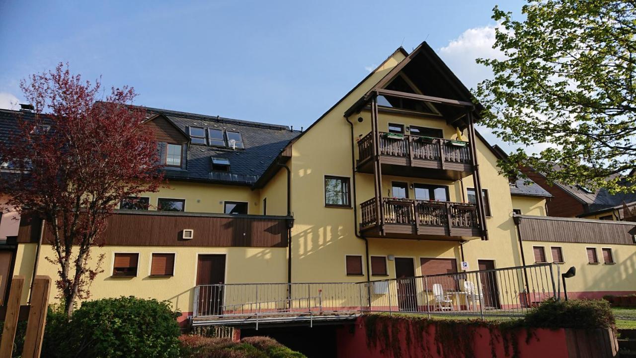Apartment Korn Mit Tiefgarage Und Skiraum Oberwiesenthal
