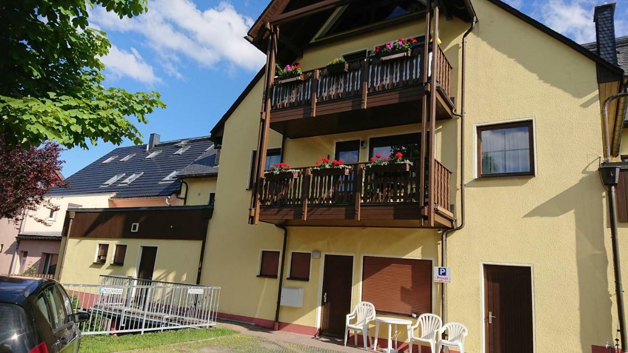 Korn Mit Tiefgarage Und Skiraum Oberwiesenthal